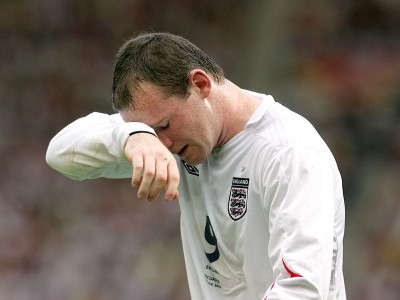 Wayne Rooney yang Menyesal Bermain Pada Piala Dunia 2006 thumbnail